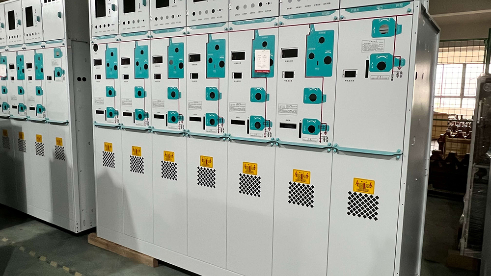 Производител на високоволтова 33kV комутационна апаратура с газова изолация (GIS) за OEM.